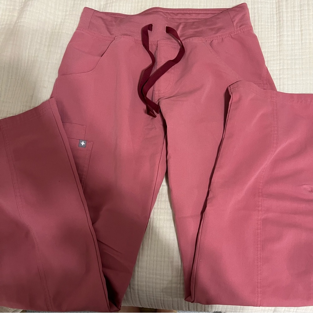 Figs Kade Cargo Scrub Pants